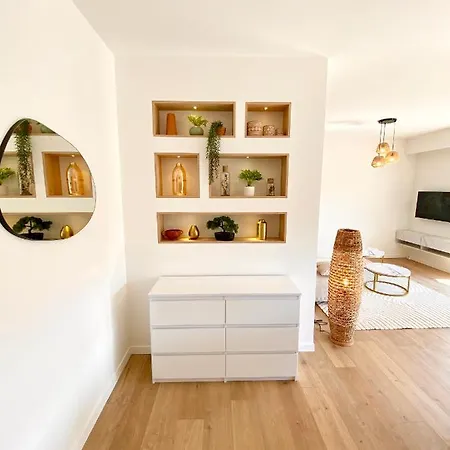 Apartman Magnifique 3p Parking Privee Proche